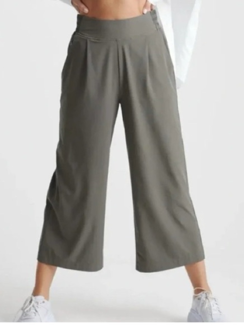 Quince Wide-Leg Stretch Olive Green Pants